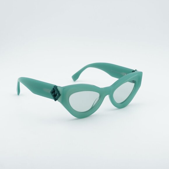 Fendi FE40146I 95N Sunglasses Shiny Green Cat Eye Frame, Green Lenses main image 9